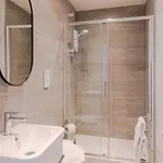 Apartment 4 Berkeley Square I Boutique