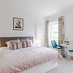 4 Berkeley Square I Boutique * Bristol