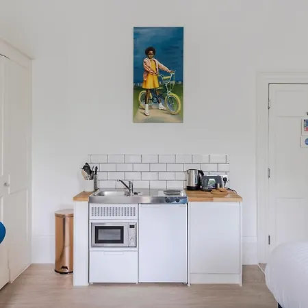 4 Berkeley Square I Your Bristol