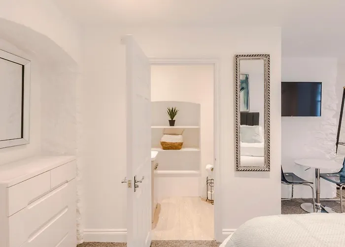 Apartman 4 Berkeley Square I Boutique *